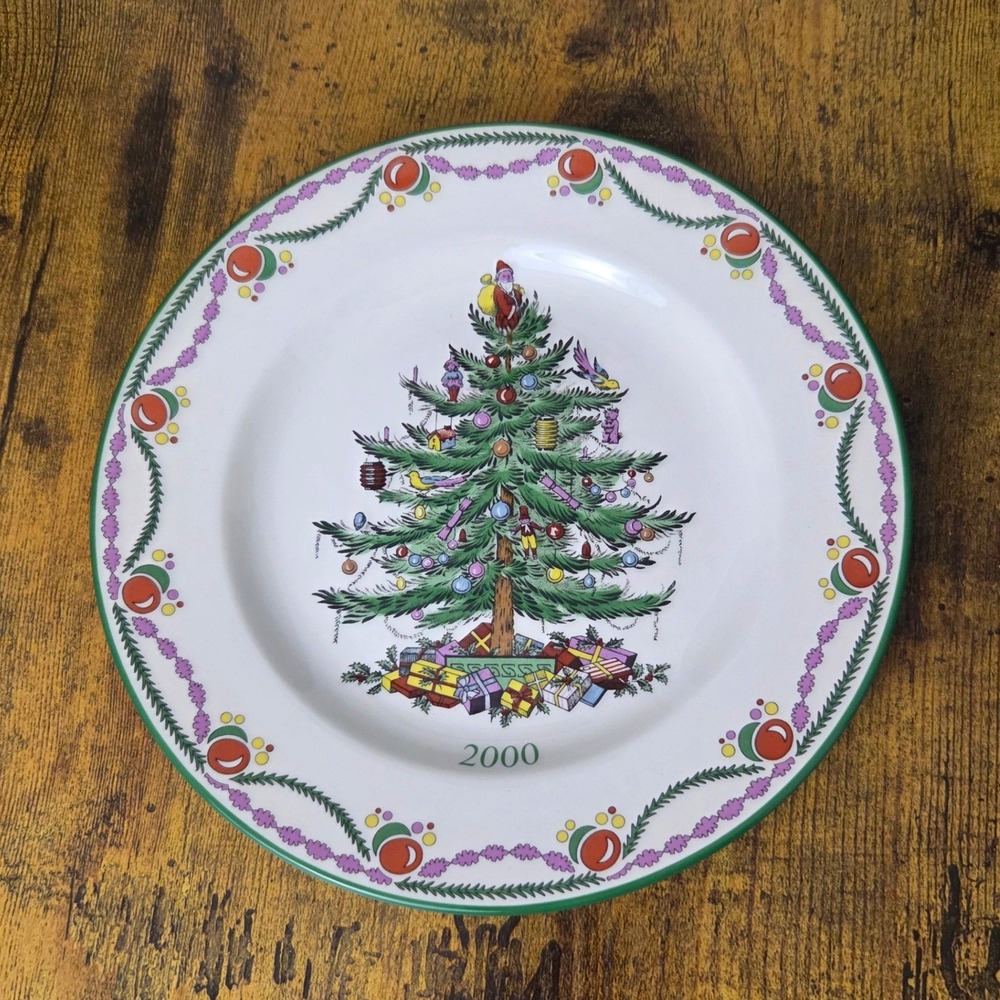 Spode Christmas Tree Year Plate 2000 Collector Edition Made in England 8 inch